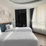 Kunkin Garden Aparthotel